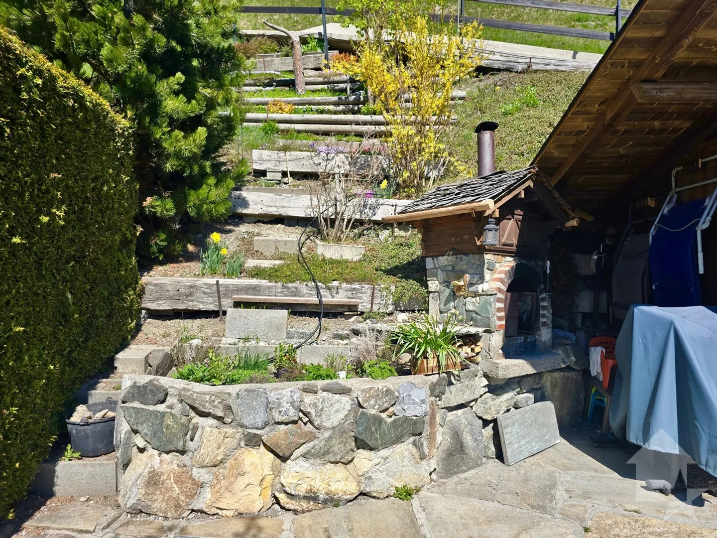 Magnifique chalet avec 2 places de parc extérieures - Photo 19 sur 35