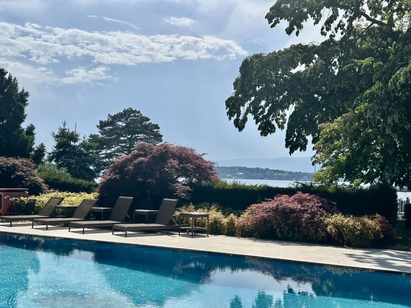 Exceptional waterfront villa - Photo 1 of 3