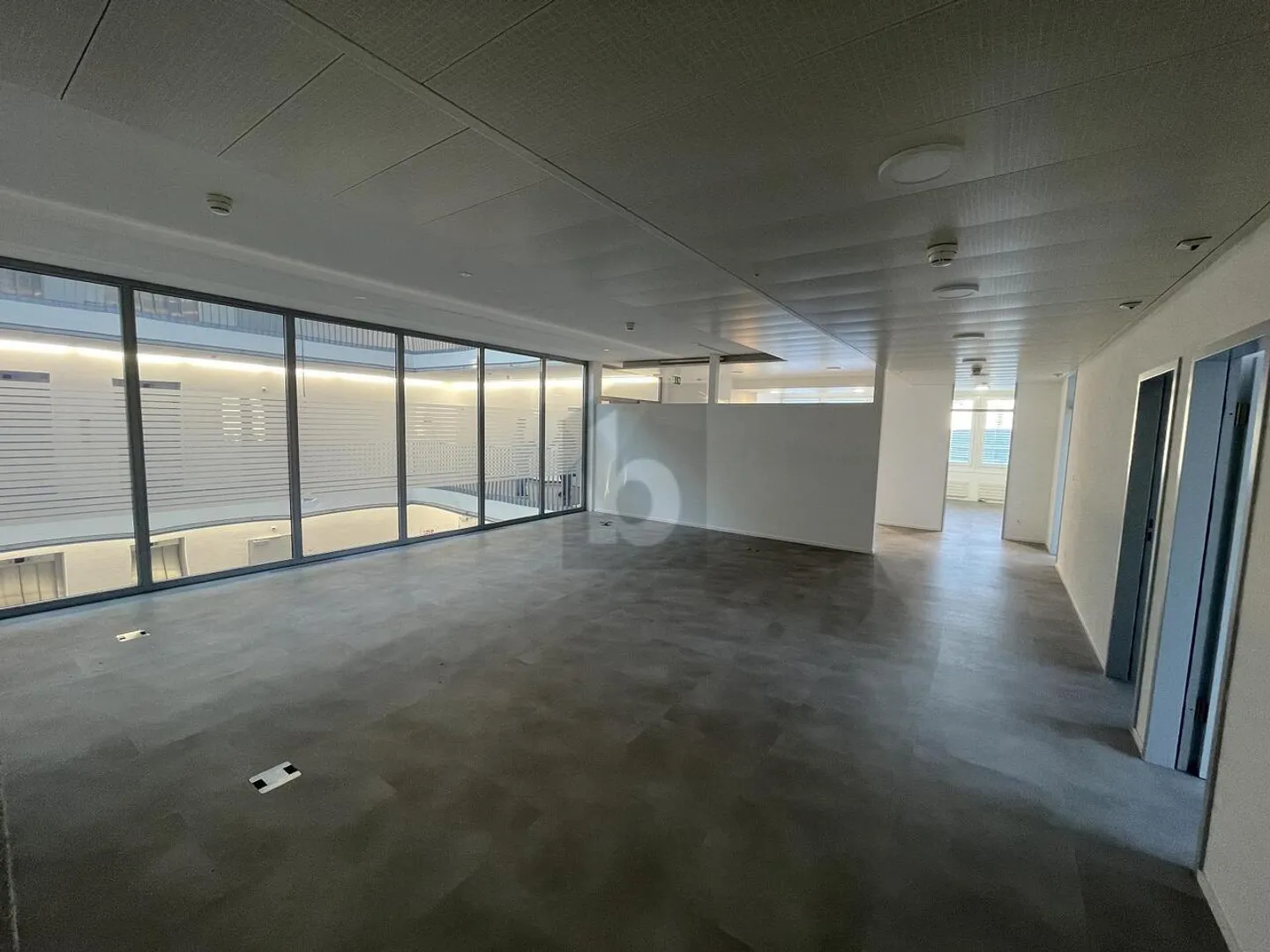 IDEALE PER IL TUO PROGETTO DI SPAZIO APERTO - Foto 1 di 6