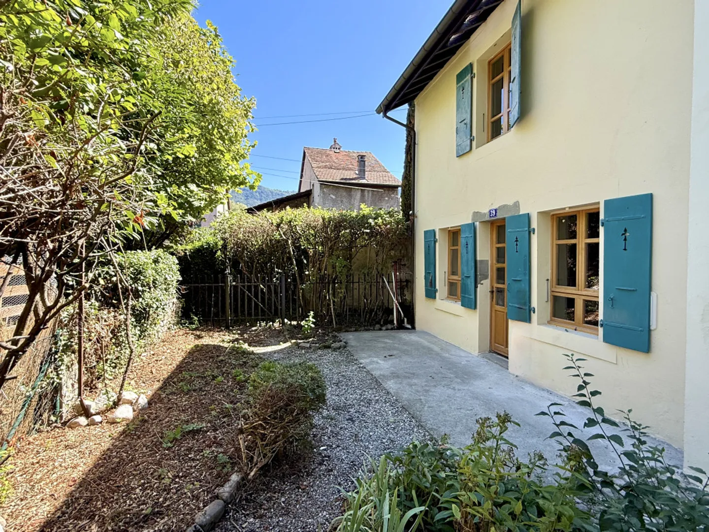 Maison de ville rénovée - Jardin privé - Casatax - Photo 1 sur 12