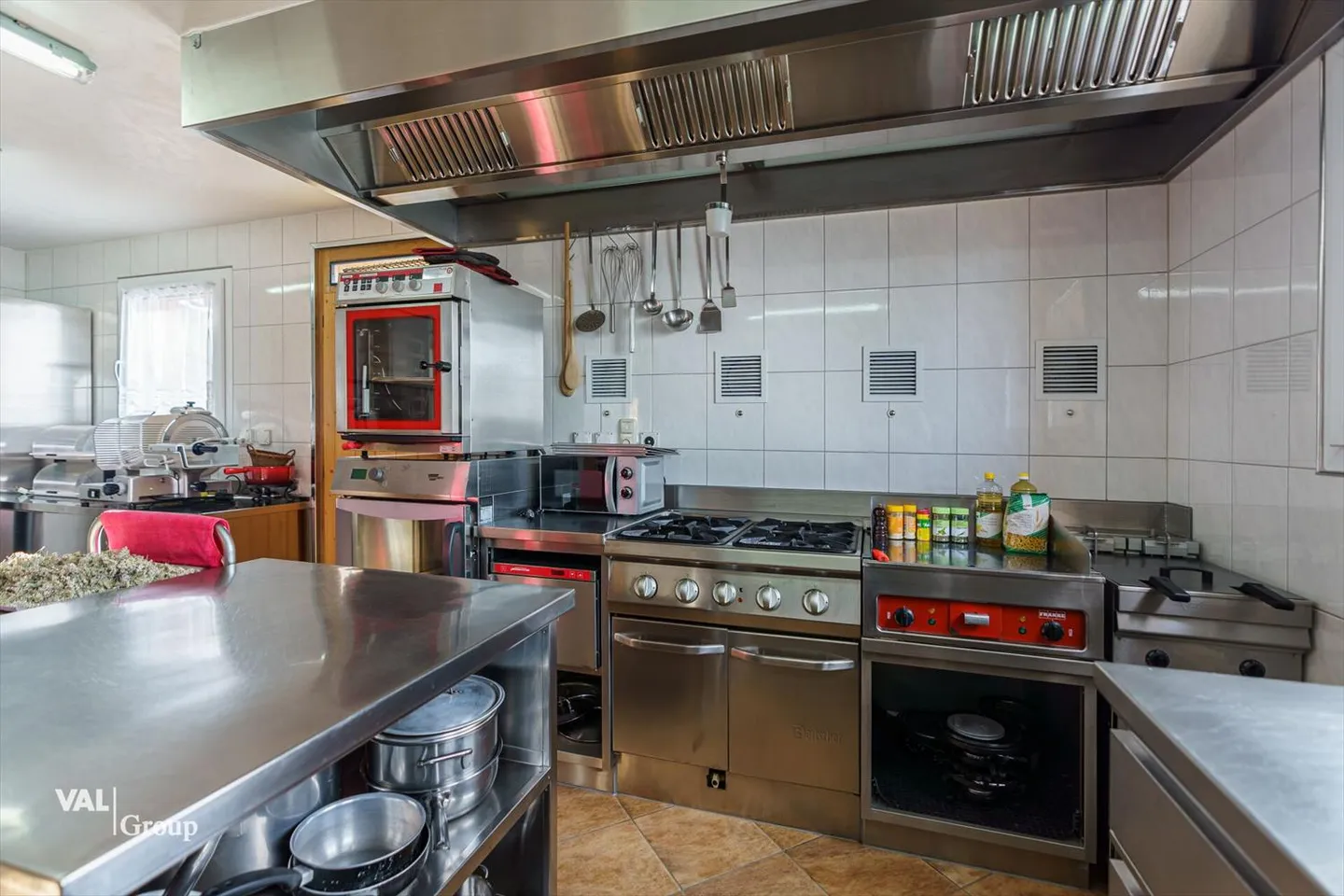 Bellissima locanda di montagna Triftalp con grande potenziale e numerosi punti salienti - Foto 8 di 13