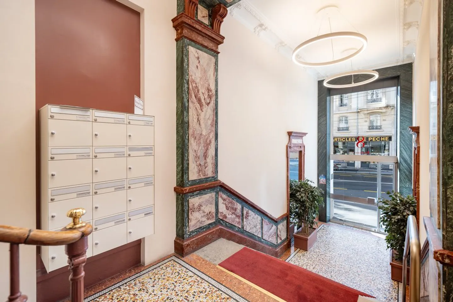 Charming Apartment in Lausanne - Photo 8 of 9