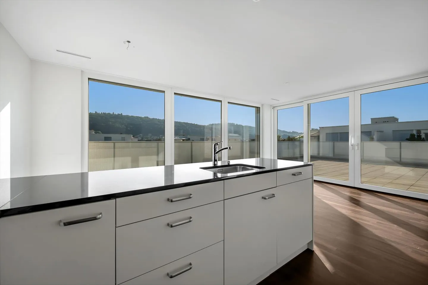 Dreamlike penthouse apartment with unique and huge terrace - Photo 5 of 13