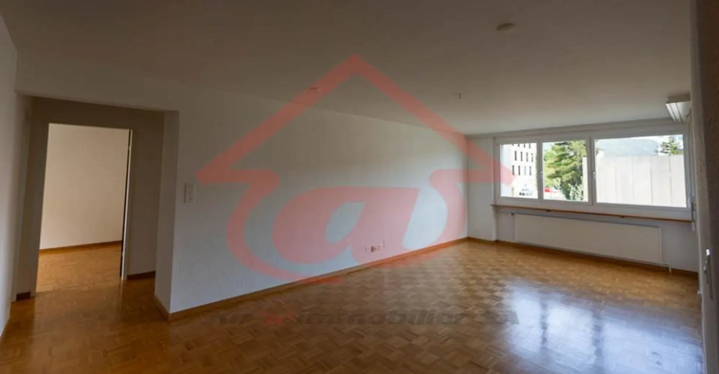 4,5-Zimmer-Wohnung im 1. Stock - Foto 6 von 17