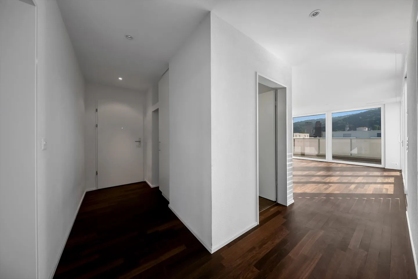 Dreamlike penthouse apartment with unique and huge terrace - Photo 10 of 13