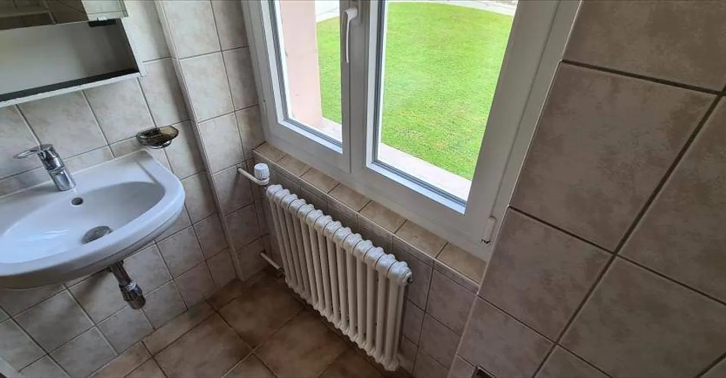 Duplex Apartment with Parking - Photo 6 of 12