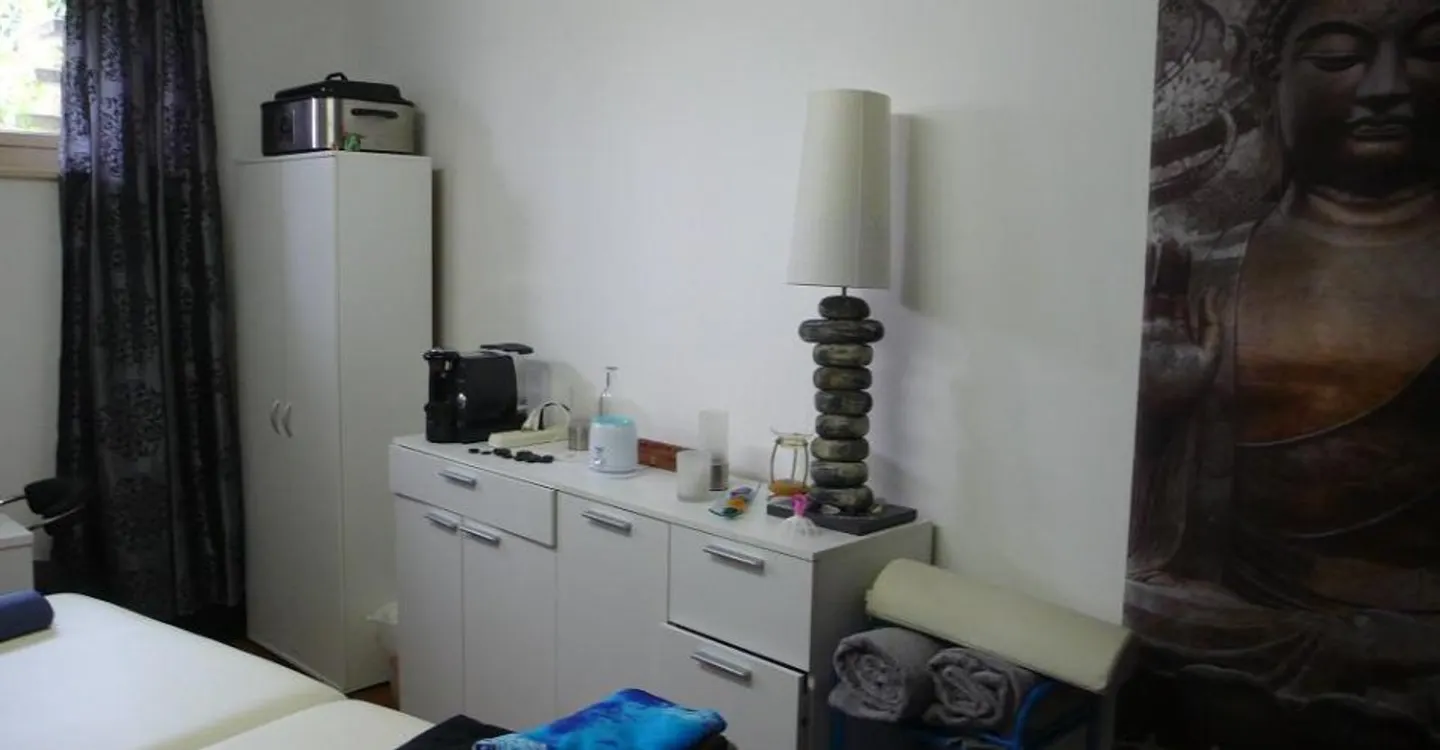 For rent in Sion, av. Ritz 22, premises on the lower ground floor - Photo 2 of 6