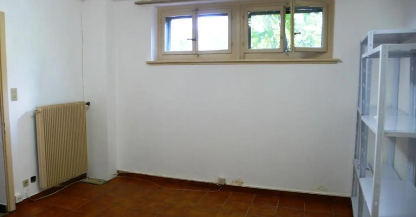 For rent in Sion, av. Ritz 22, premises on the lower ground floor - Photo 6 of 6