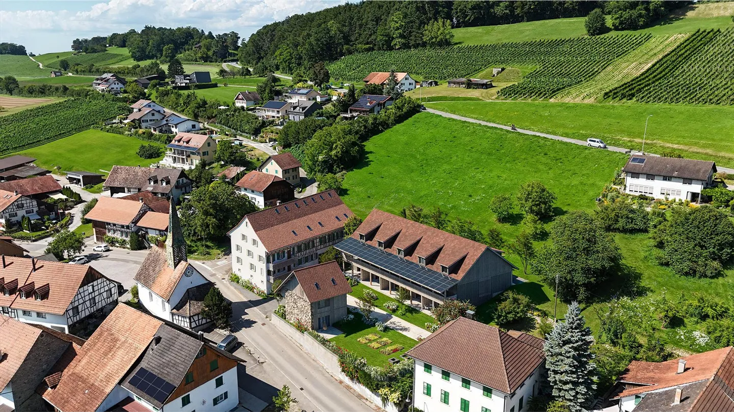 Moderne Familienhäuser in Niederneunforn - Foto 3 von 10