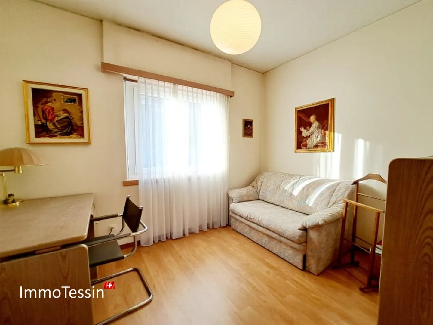 OPPORTUNITÀ: Appartamento di lusso in posizione centrale con piscina e vista lago su Lugano sul Lago di Lugano - Foto 11 di 13