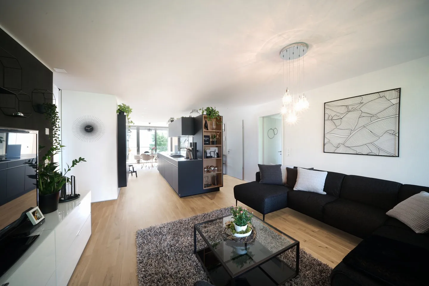 A Gem - Urban City Apartment - Photo 5 of 9