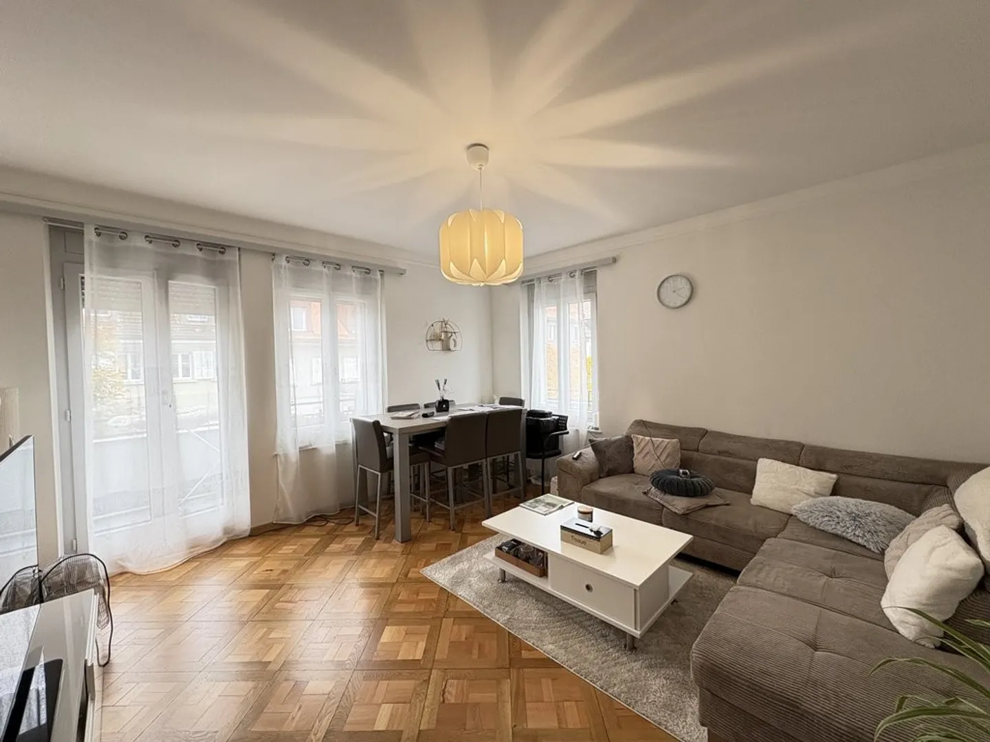 Appartement de 5,5 pièces à CHF 1'987.-/mois charges comprises - Photo 5 sur 6