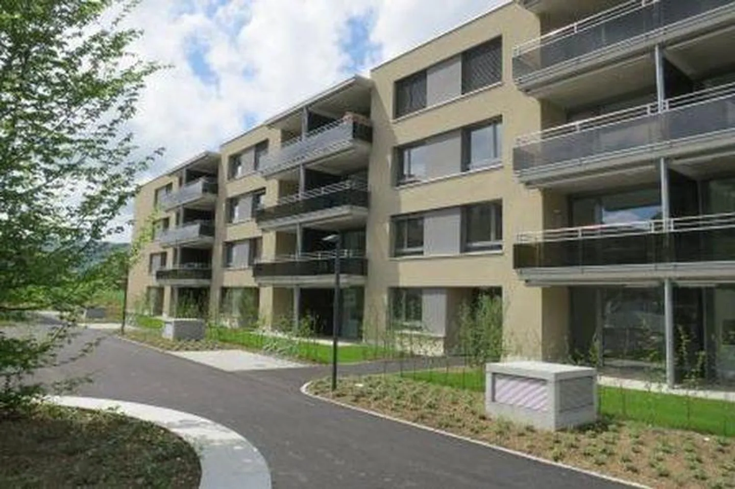 Gartenwohnung in Oberwil - Foto 1 von 6