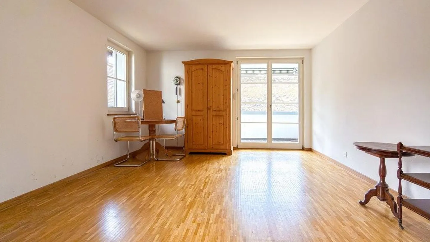 Modern 3.5-room apartment with south balcony in a quiet location in Riehen - Photo 3 of 6