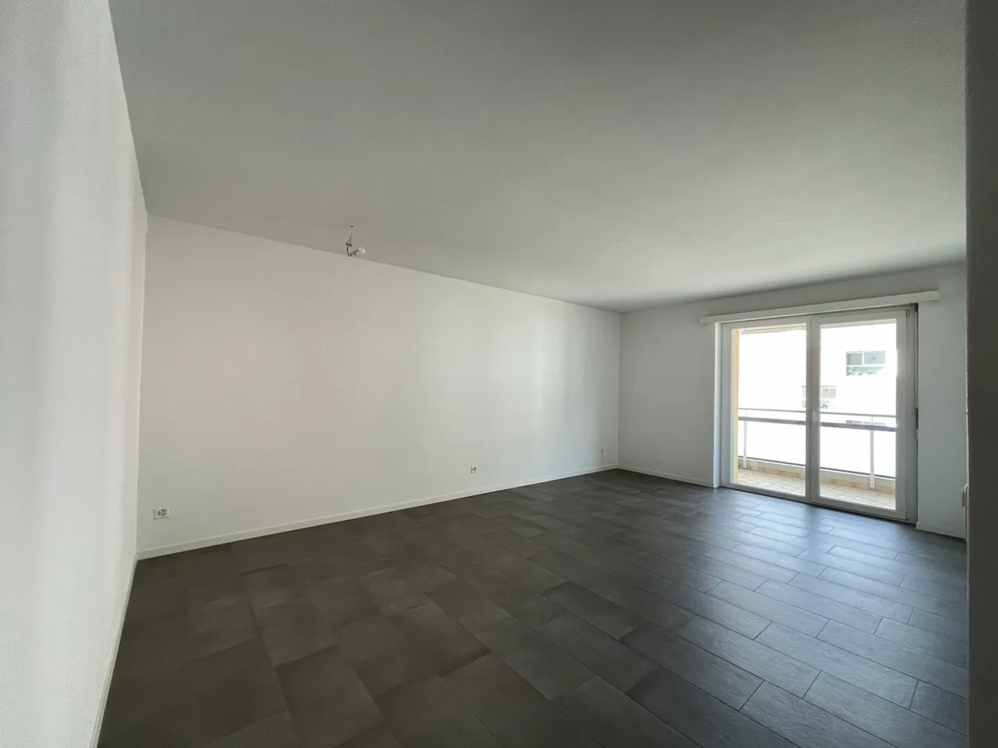 BELLINZONA, We rent a renovated 2½ room apartment - Photo 3 of 7