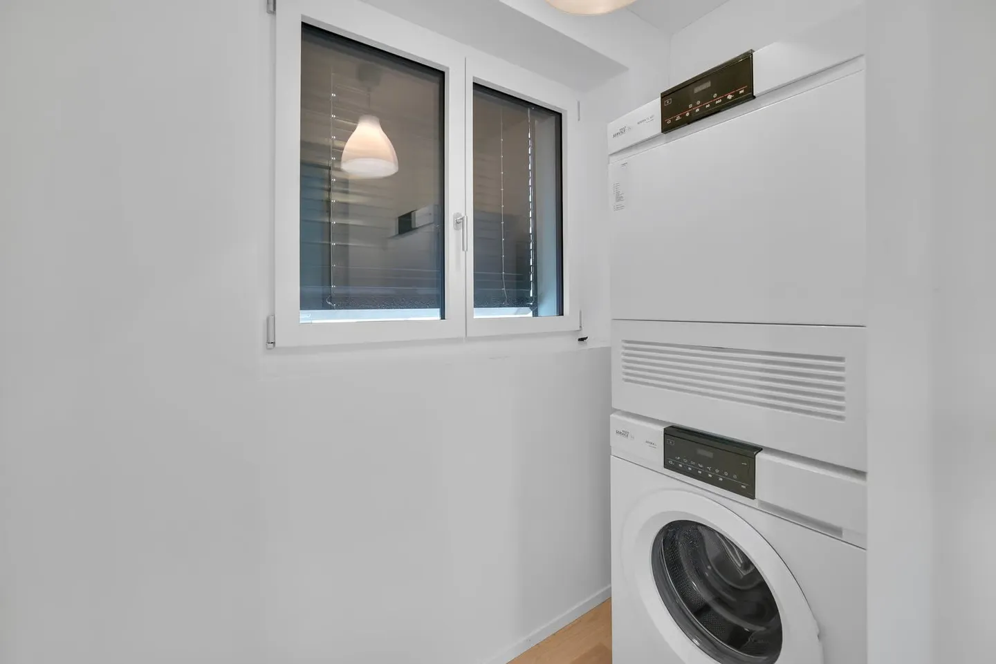 Moderne 3.5-Zimmer-Wohnung mit Balkon in Zürich-Wollishofen – 94 m² - Photo 9 sur 9