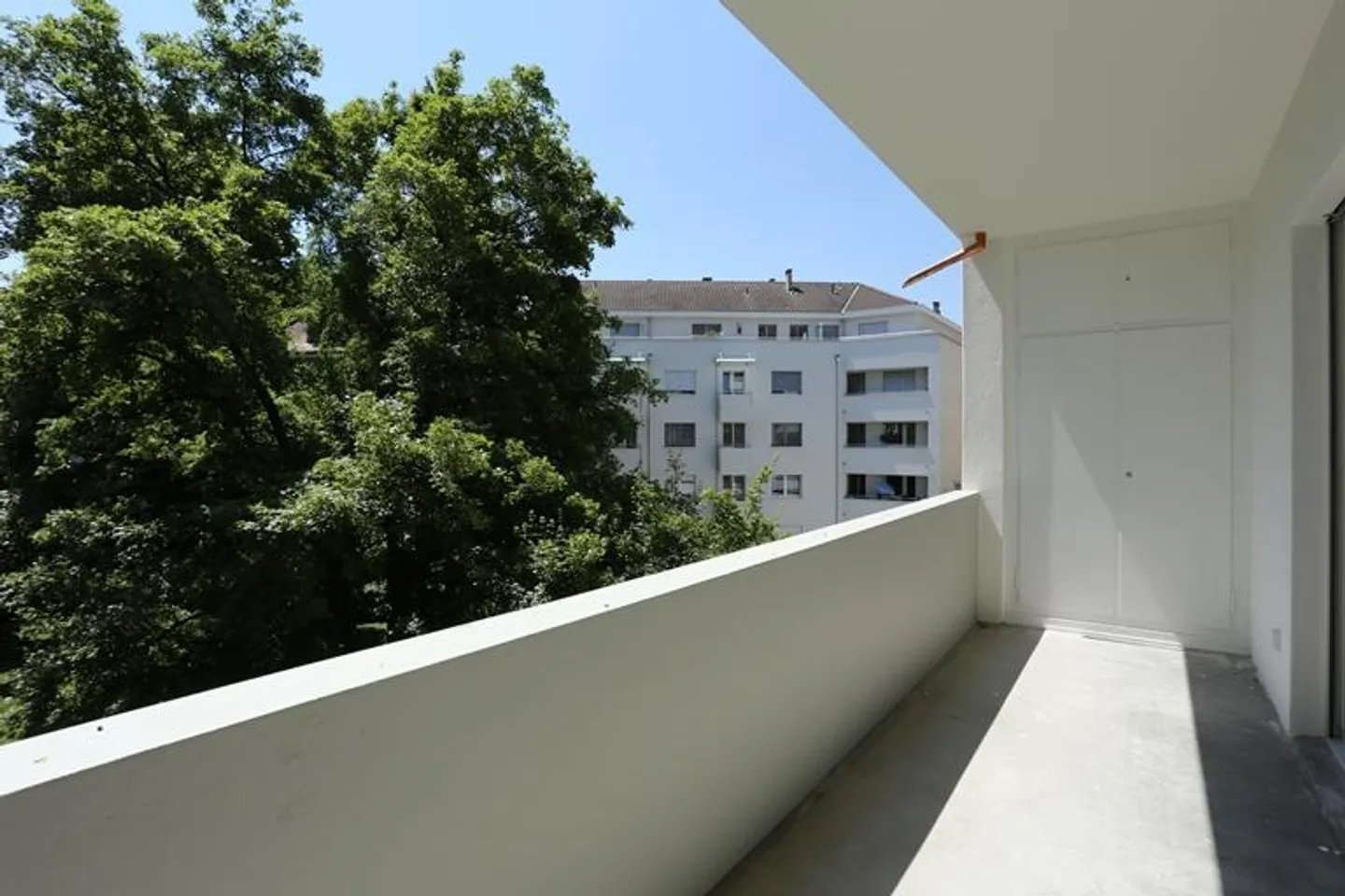 Bellissimo appartamento di 2 stanze in una proprietà ristrutturata e ben tenuta - Foto 7 di 8