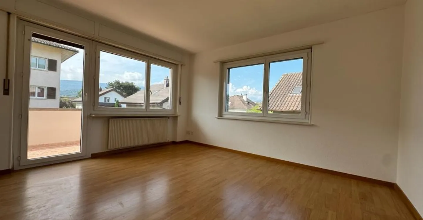3-Zimmer-Wohnung im 1. Stock komplett renoviert - Foto 4 von 16