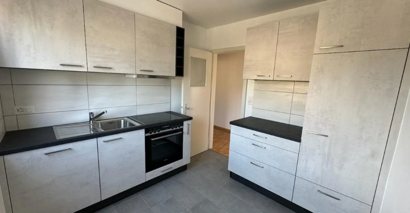 3-Zimmer-Wohnung im 1. Stock komplett renoviert - Foto 1 von 16