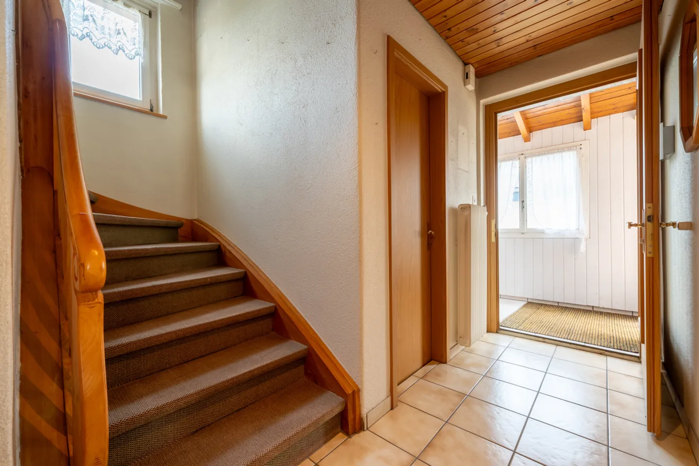 Charming Semi-Detached House with Development Potential - Photo 3 of 8