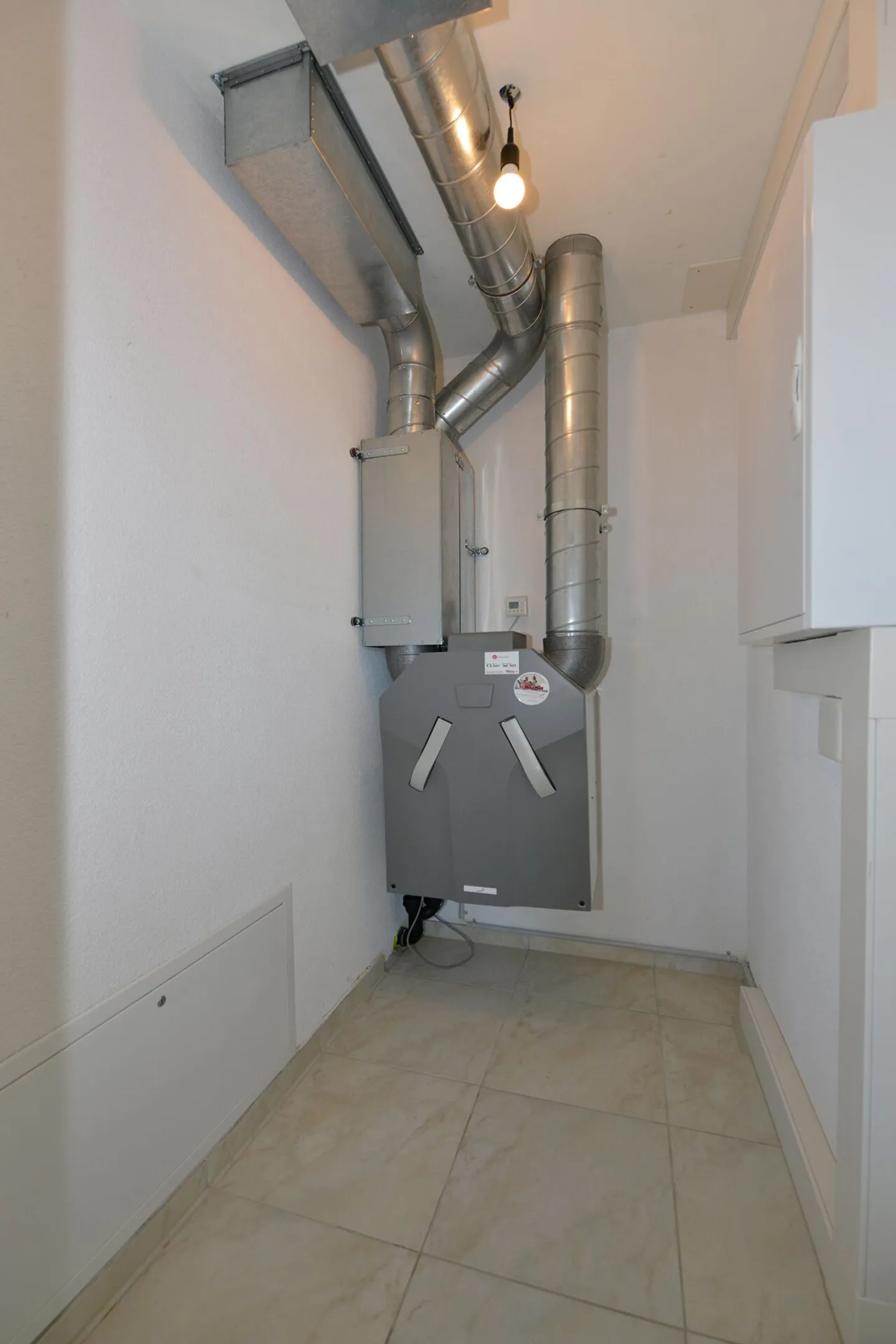 Bright 4.5-Room Garden Apartment Ideal for Families - Photo 15 of 18