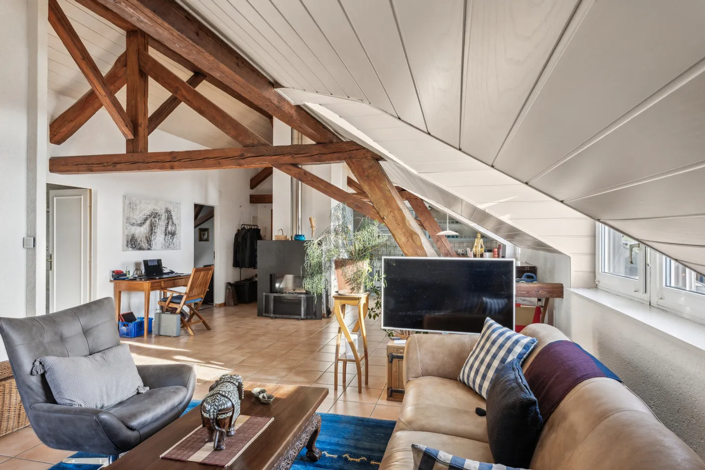 Charme et cachet pour ce joli appartement. A visiter ! - Photo 4 sur 11