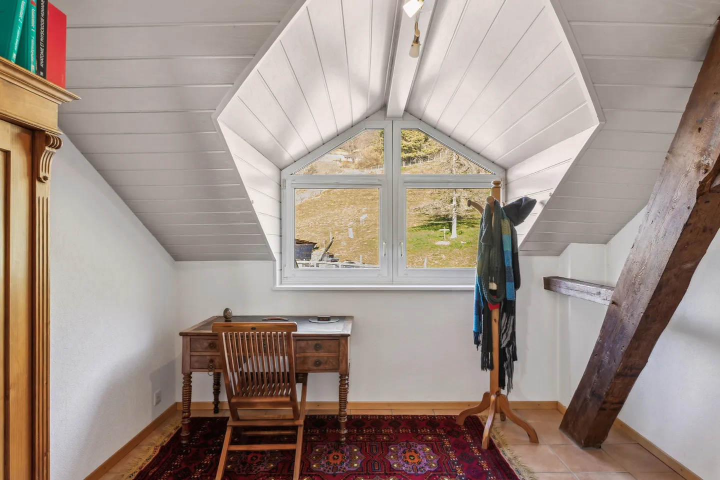 Charme et cachet pour ce joli appartement. A visiter ! - Photo 9 sur 11