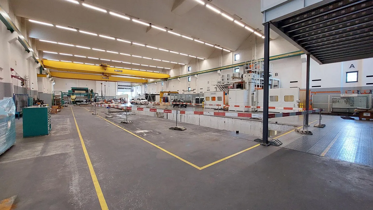Commercial/Production Spaces for Rent in Ursenbach - Photo 2 of 6