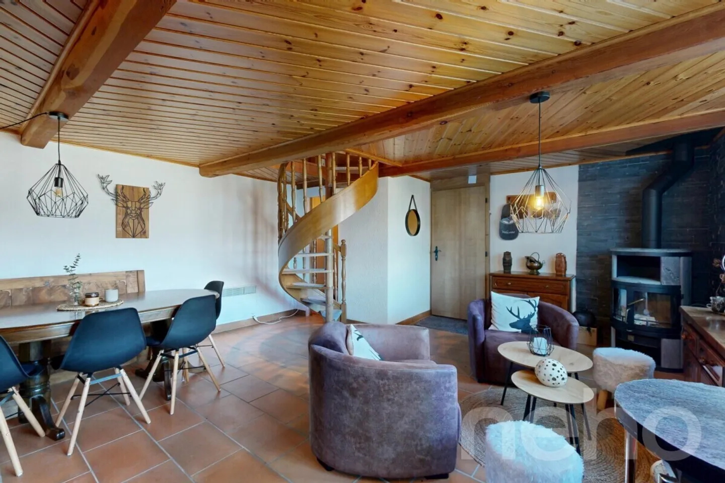 Charming chalet in excellent condition - Photo 8 of 12