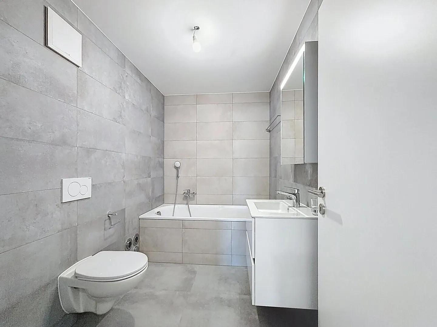 4,5-Zimmer-Dachgeschosswohnung - Foto 6 von 13