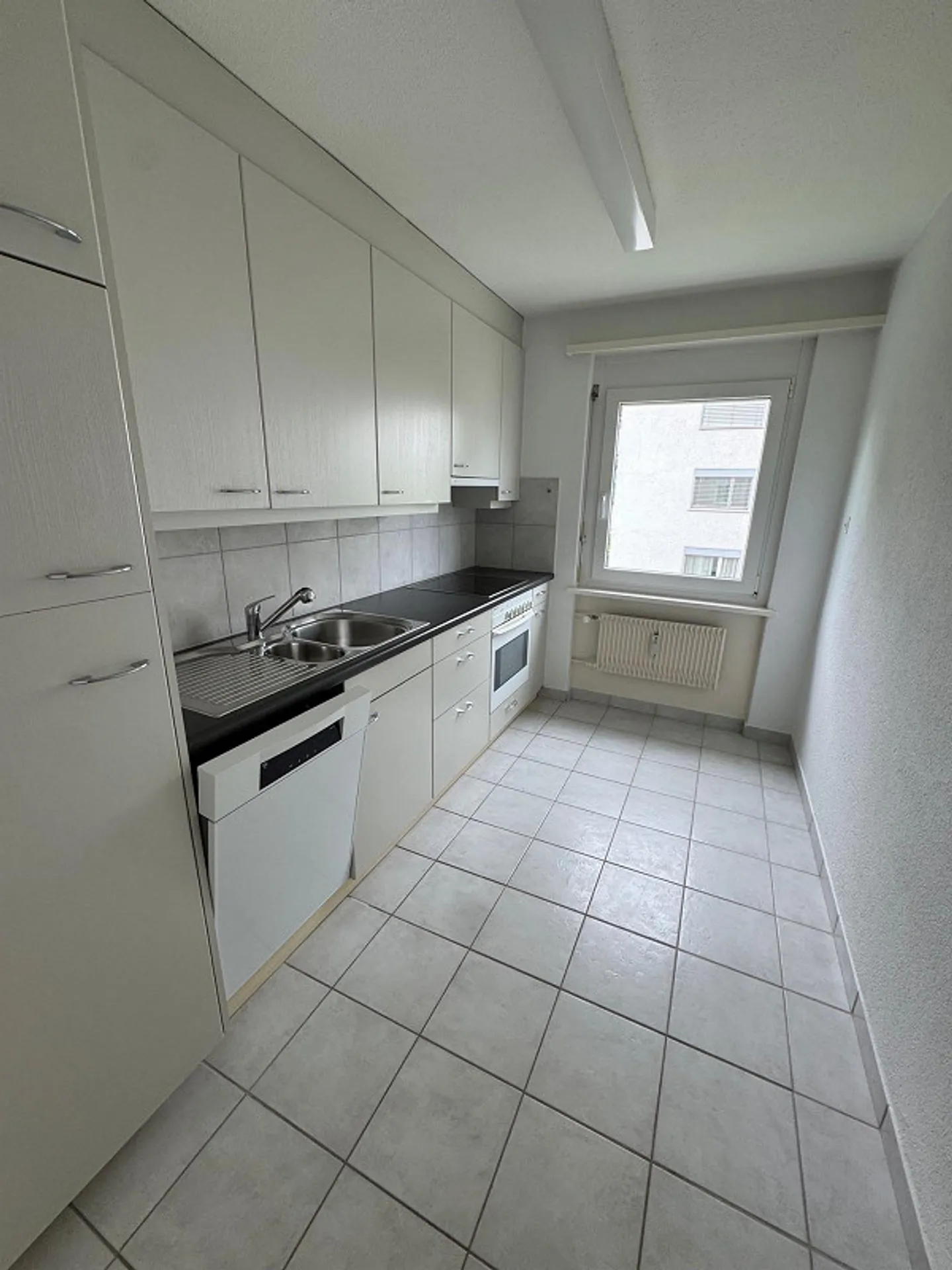 Appartamento 2 locali con balcone a Wetzikon-Kempten - Foto 2 di 8