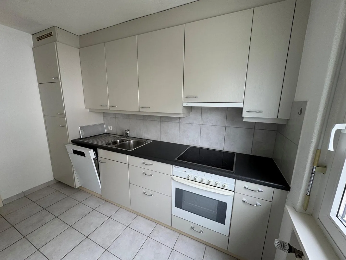Appartamento 2 locali con balcone a Wetzikon-Kempten - Foto 3 di 8
