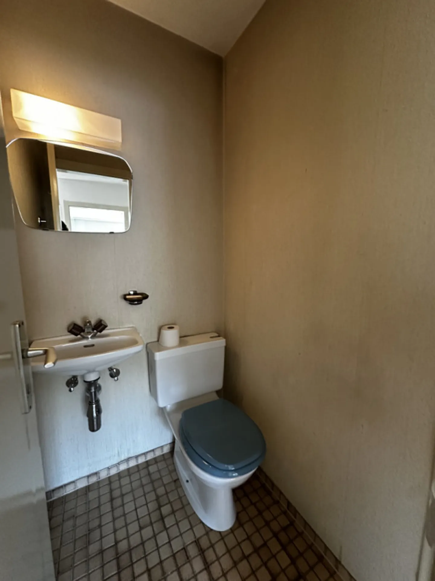 Appartement Charmant avec Balcon - Photo 8 sur 8