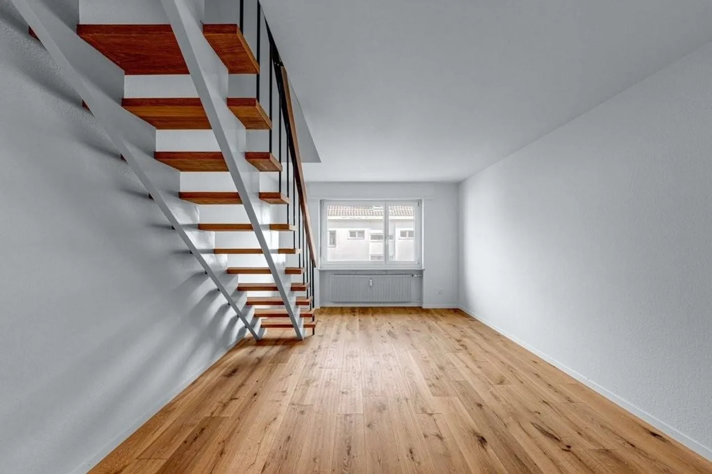 Family-friendly renovated apartment on the outskirts of the city - Photo 6 of 11