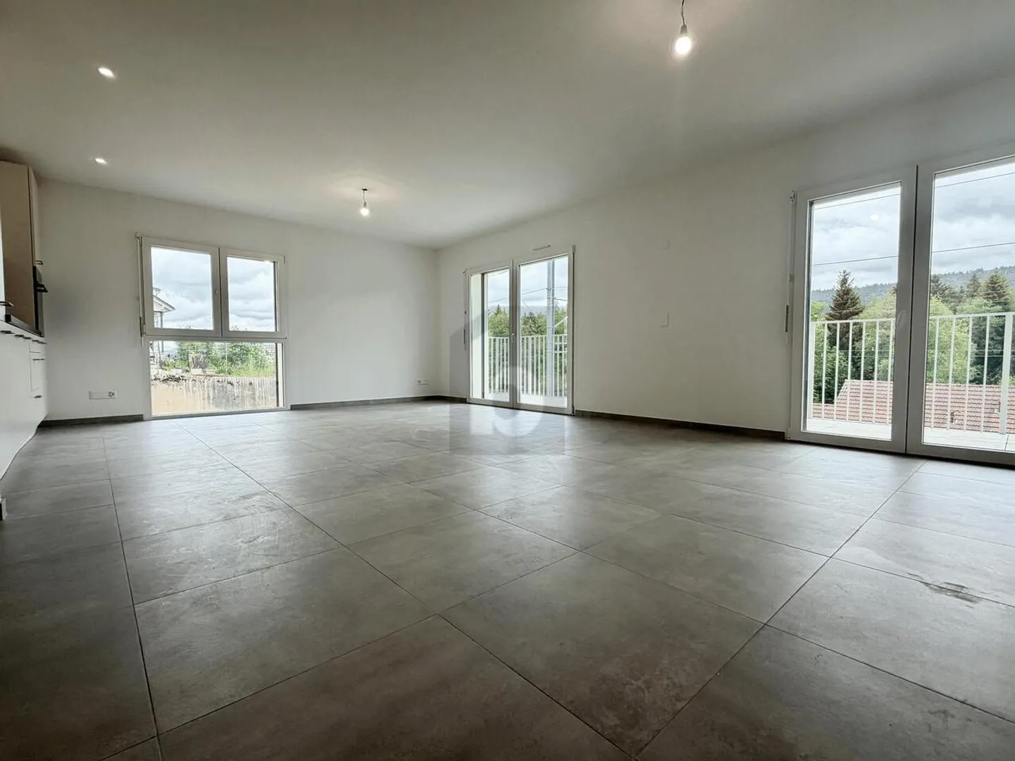 NUOVO CON GRANDE BALCONE A SUD (LOT15) - Foto 2 di 6