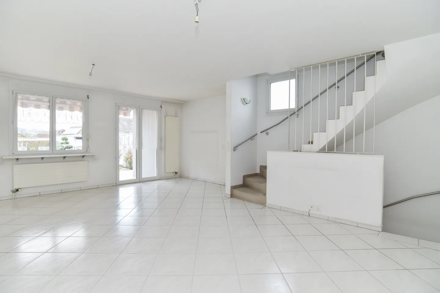 Charming Townhouse with Garden - Photo 6 of 13