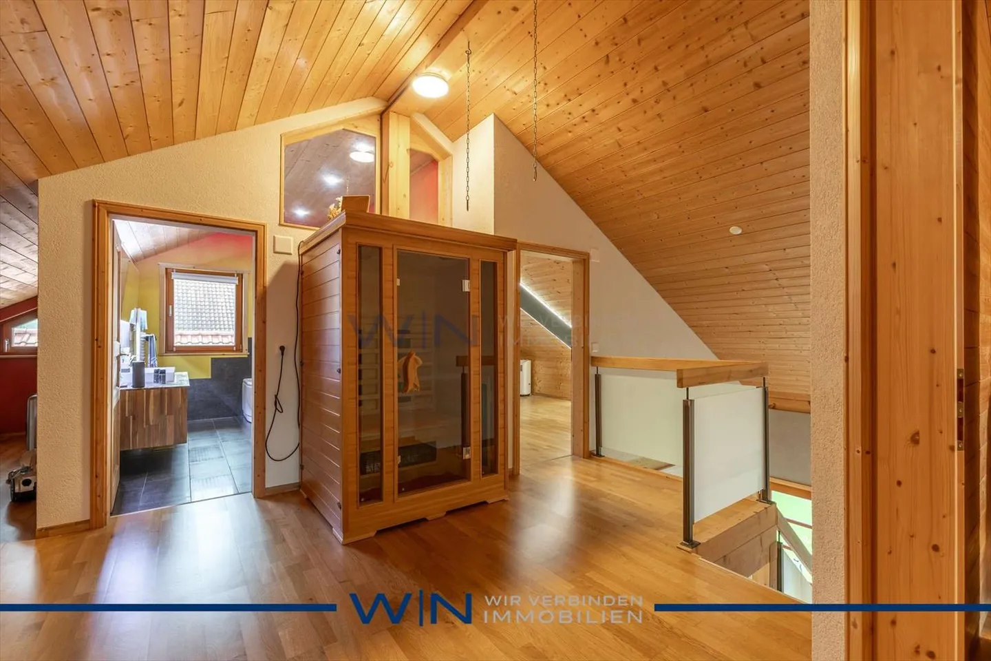 Family idyll with plenty of space and a large garden - Photo 12 of 13