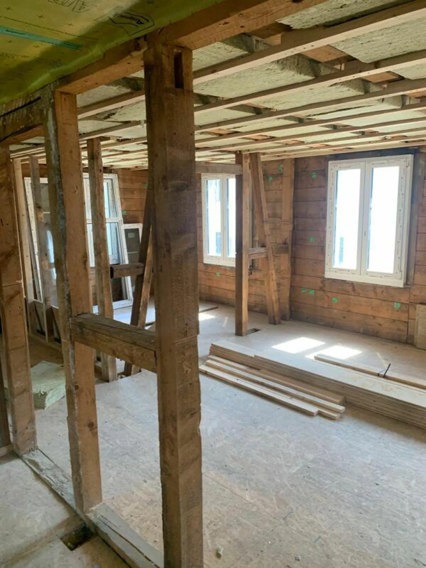 Casa multifamiliare da ristrutturare con potenziale di sviluppo - Foto 7 di 11