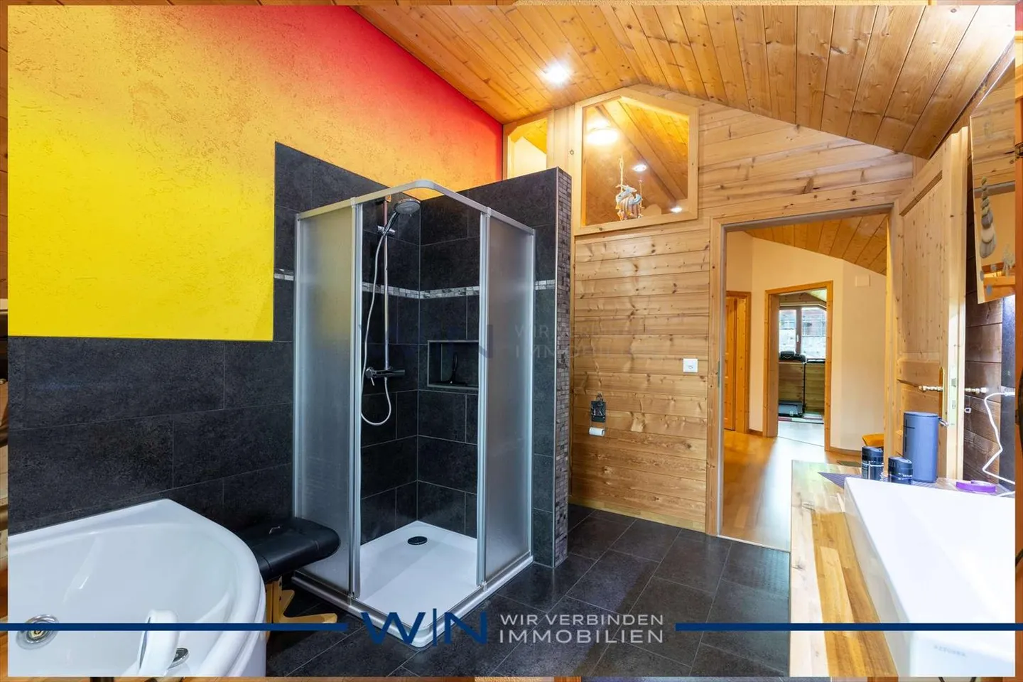 Family idyll with plenty of space and a large garden - Photo 13 of 13