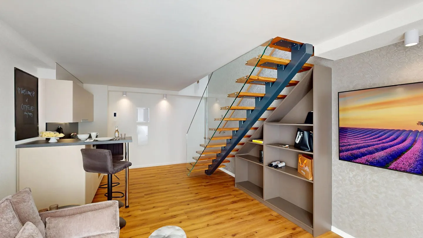 Exclusive Maisonette in the City Center - Photo 3 of 21
