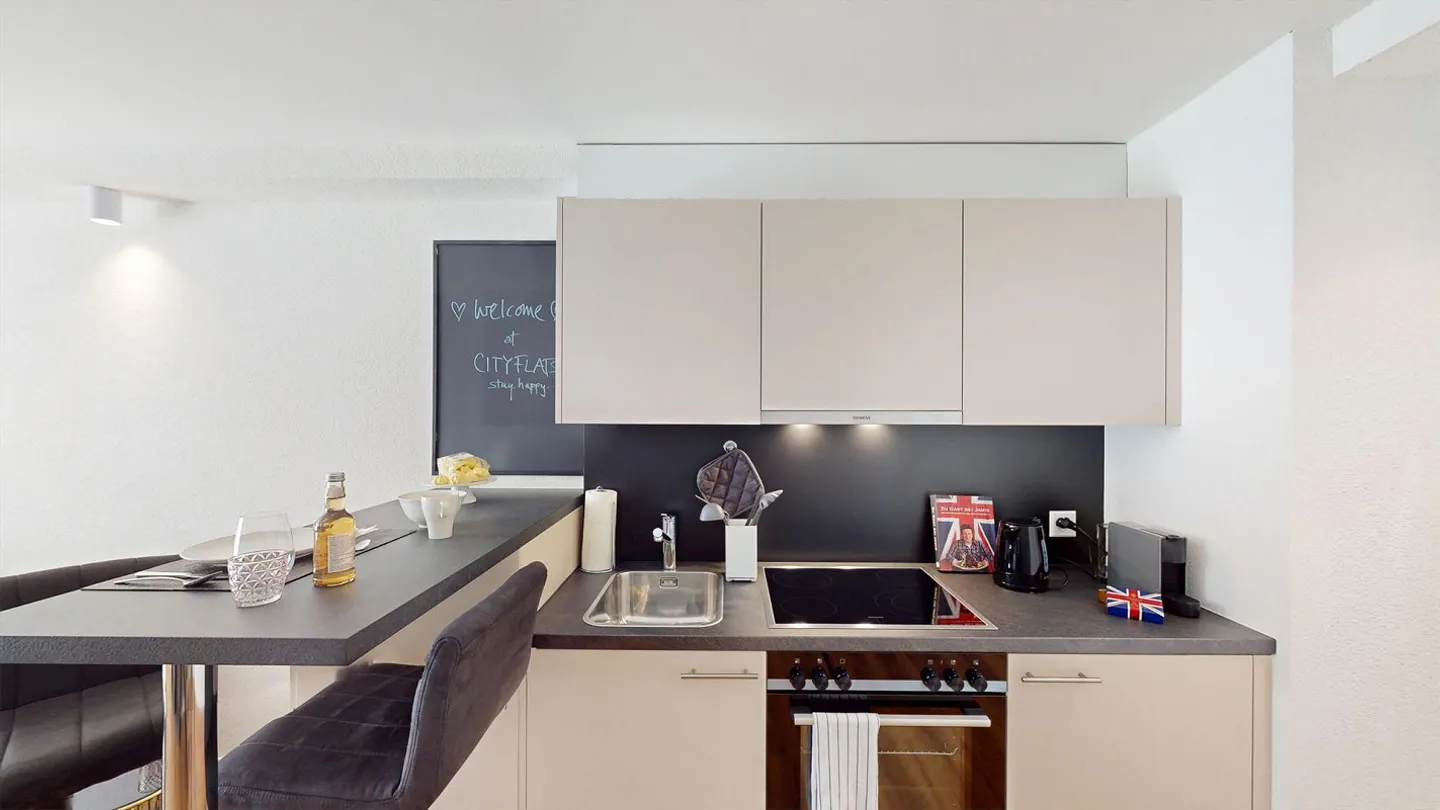 Exclusive Maisonette in the City Center - Photo 5 of 21