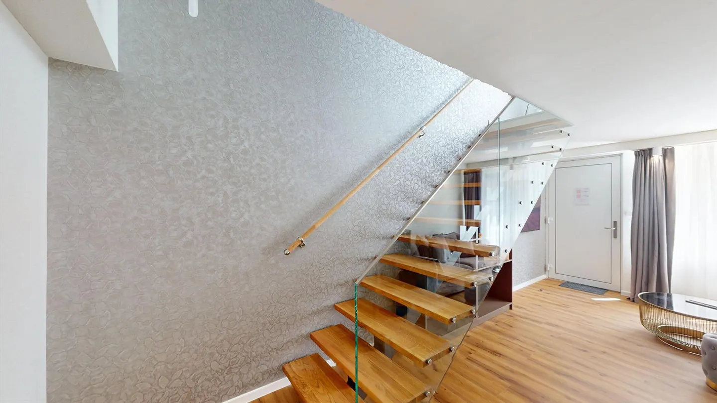 Exclusive Maisonette in the City Center - Photo 6 of 21