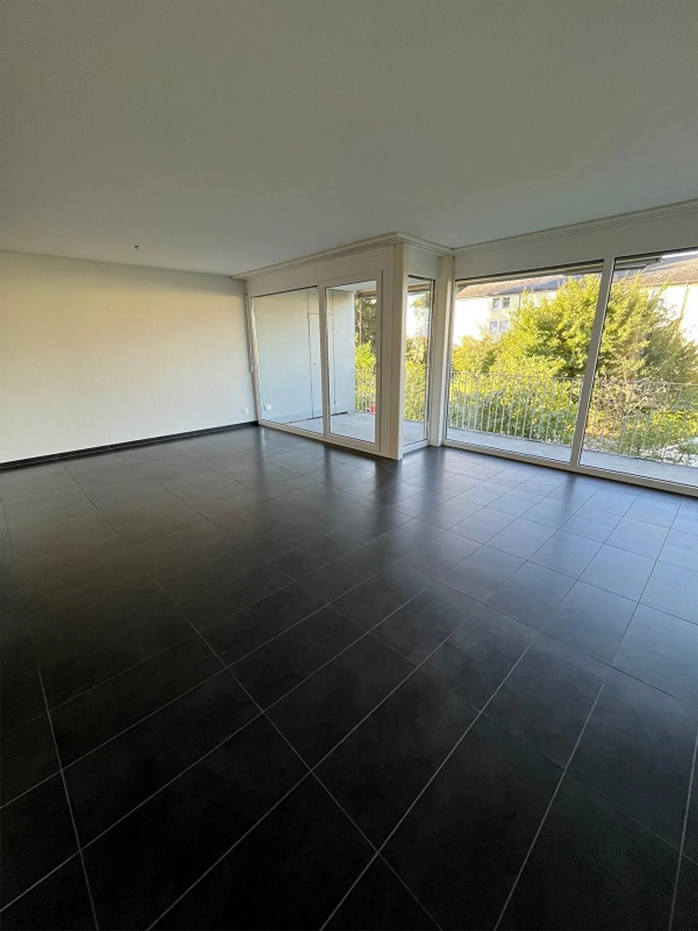 Appartamento moderno di 4,5 locali a Ostermundigen - Foto 2 di 11