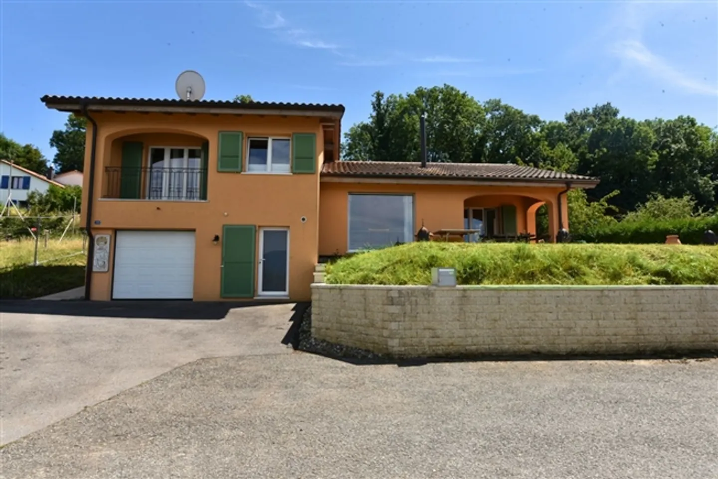 Modern Villa with Panoramic Lake View - Photo 12 of 12