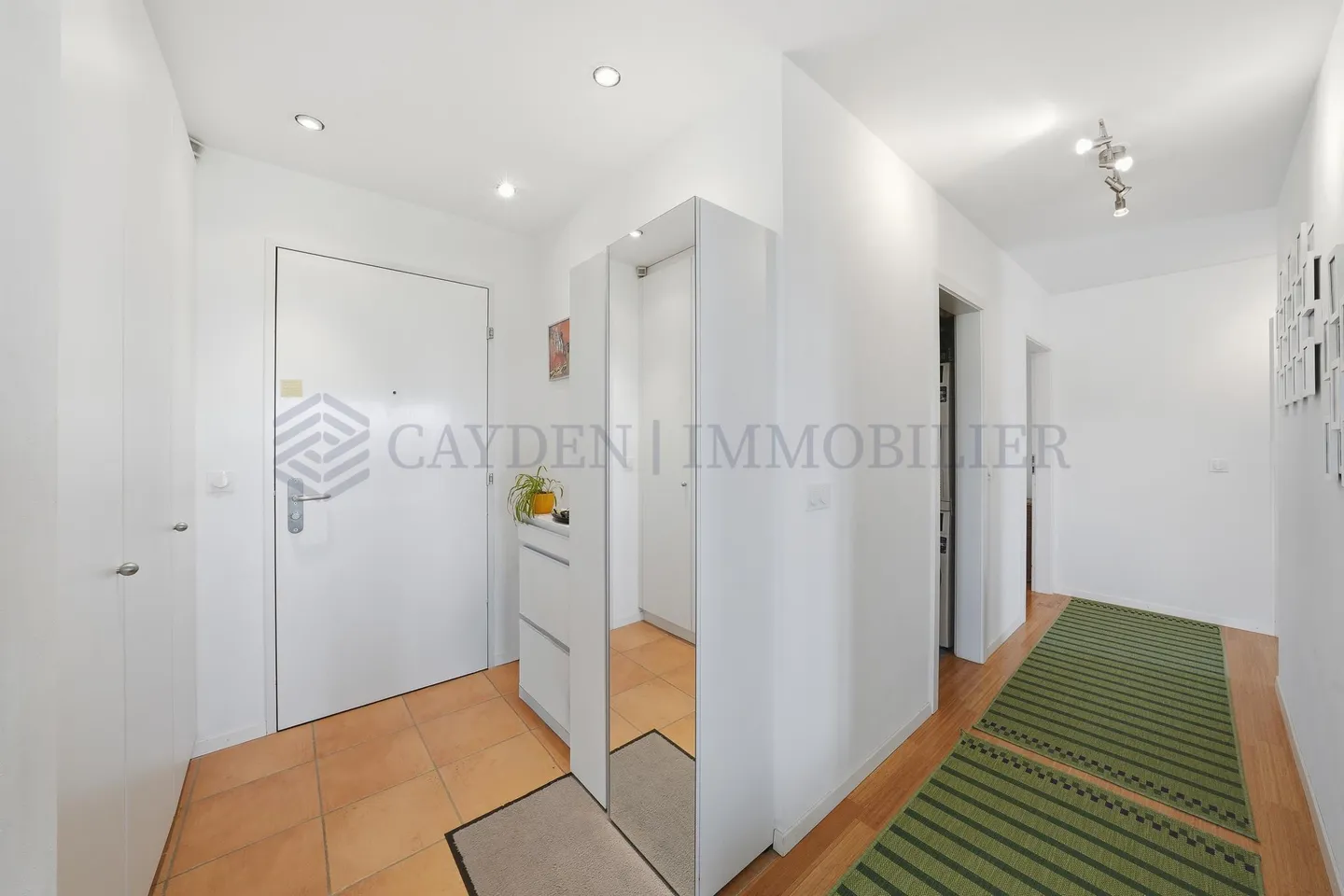Appartement spacieux avec vue alpine - Photo 8 sur 14