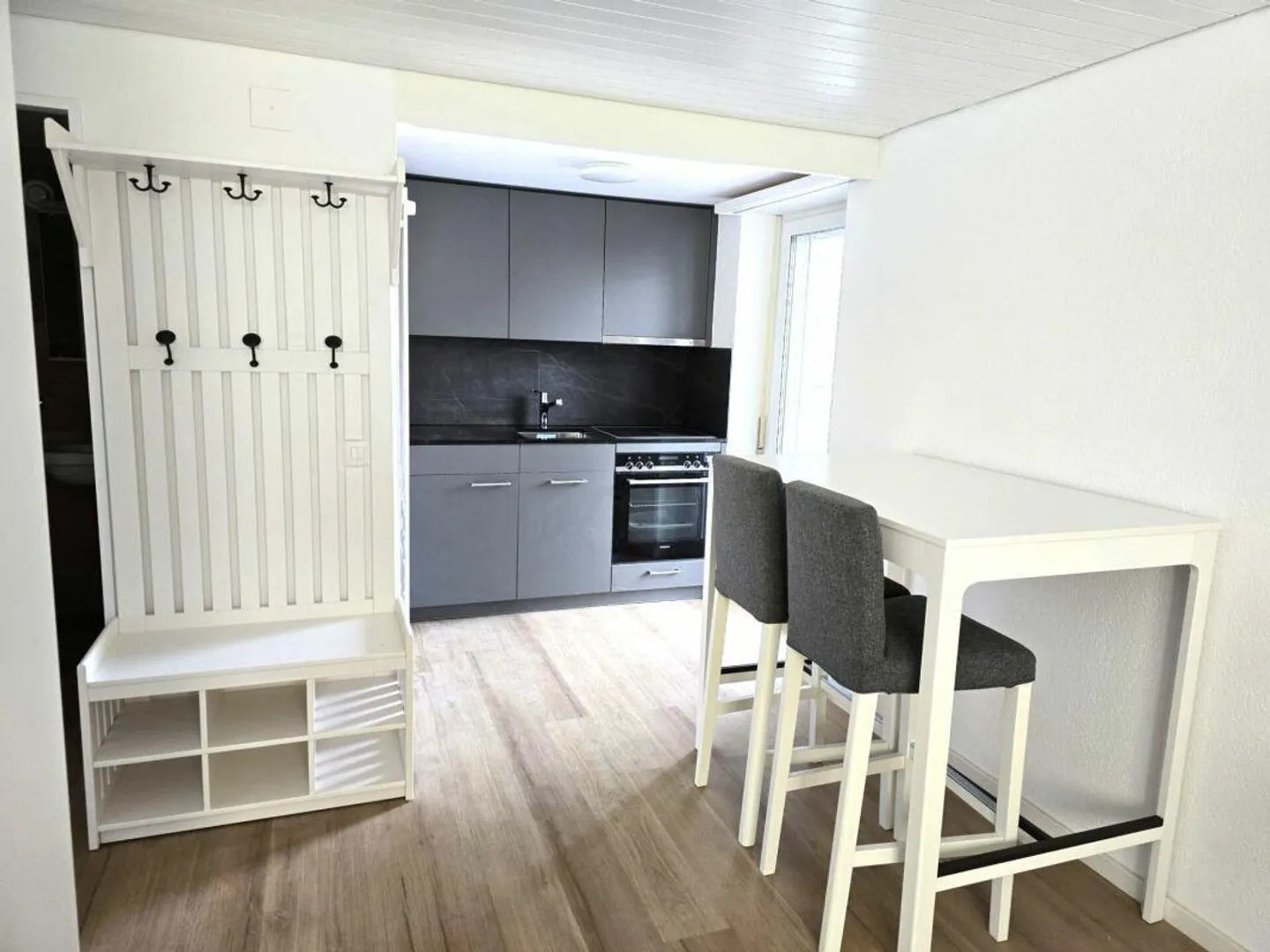 1.5-room city apartment renovated and furnished - Photo 1 of 6