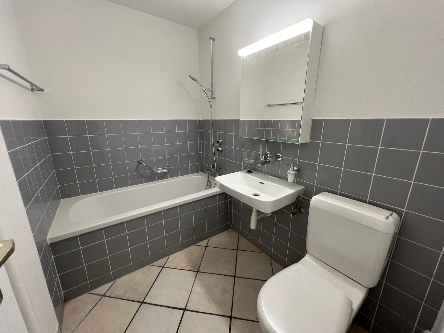 Appartamento 2.5 stanze - Foto 8 di 8