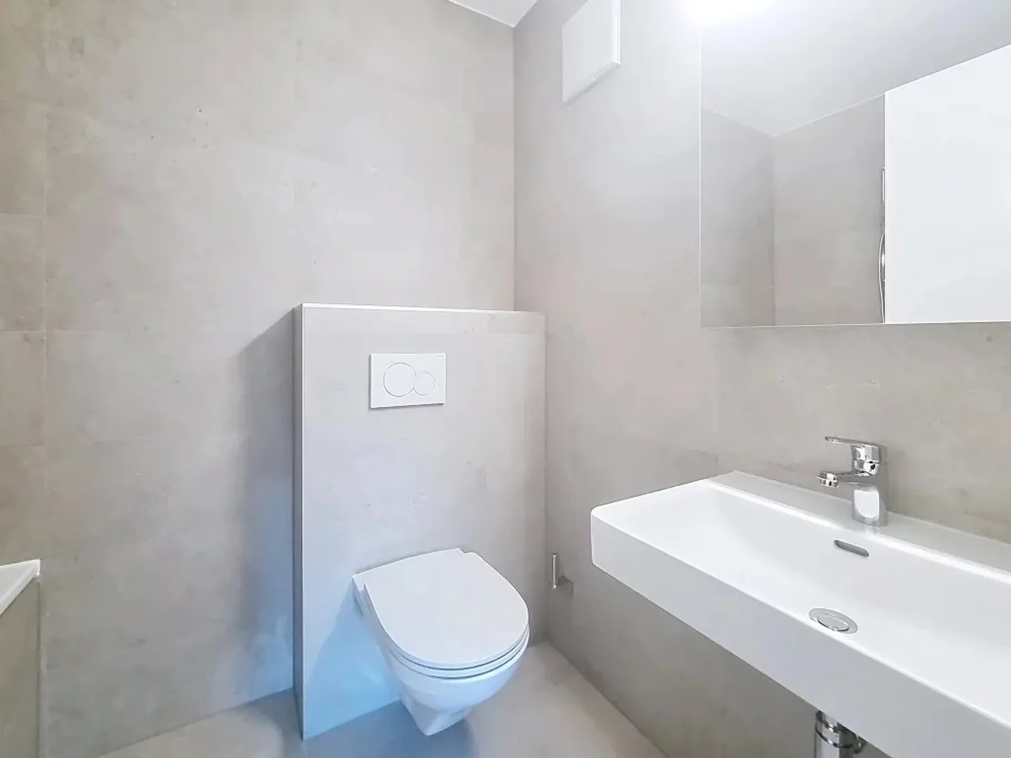 Spacious 4.5 rooms on the top floor - Photo 8 of 10