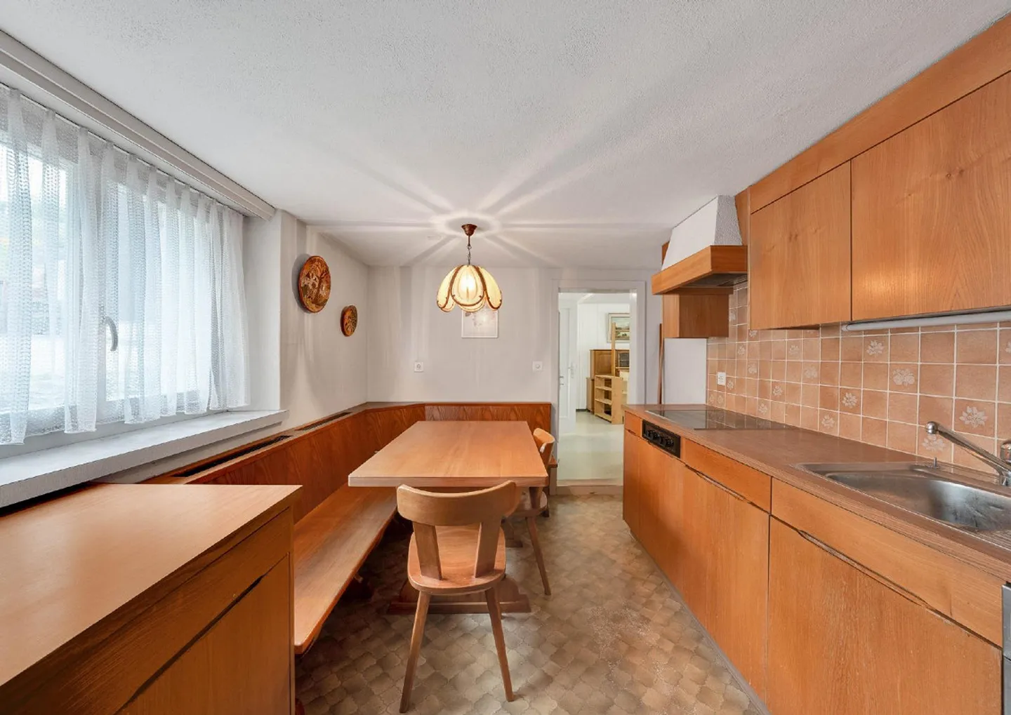 Maison individuelle de 9 pièces - Photo 3 sur 8