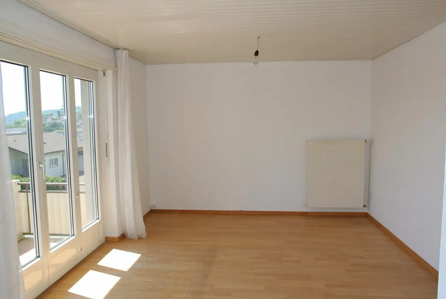 Maison semi-détachée de 4,5 pièces dans un emplacement ensoleillé - Photo 11 sur 13